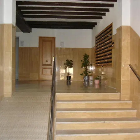 Ruselo-r706 Apartment