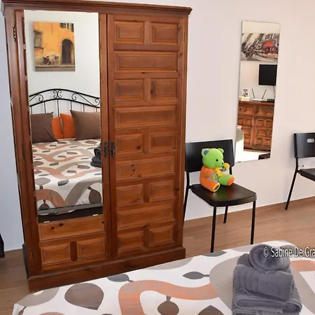 Ruselo-r706 Apartment