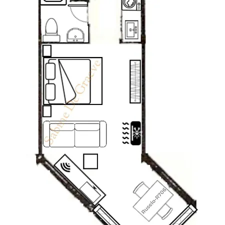 شقة Ruselo-r706 *